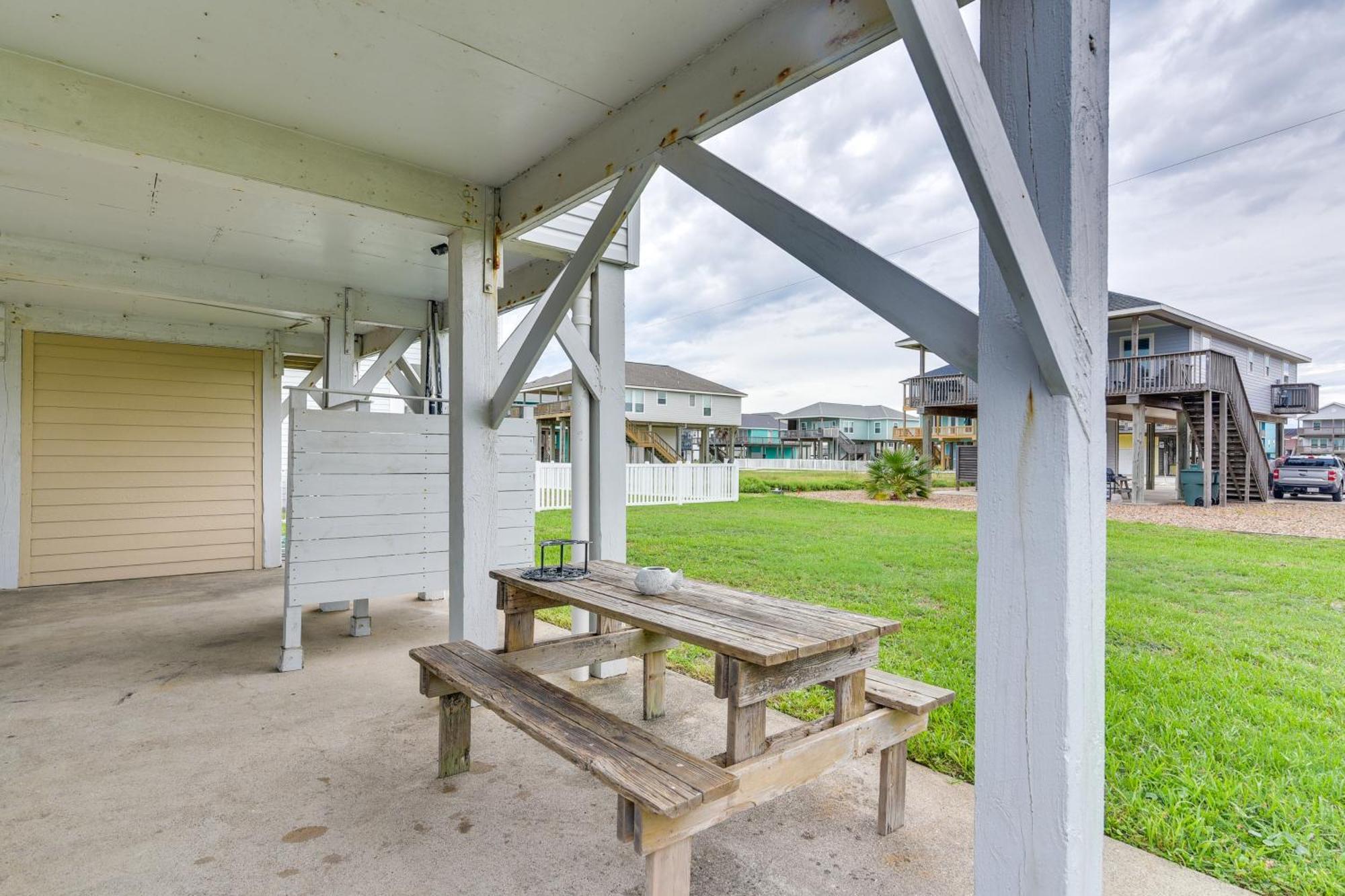 Pet-Friendly Terramar Beach Haven With Pool Access Galveston Exterior photo